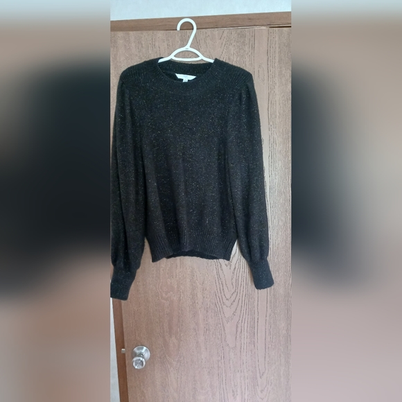 Time Tru sweaters. Both have shimmer threading.  Black and the other is Cream. - Picture 1 of 2